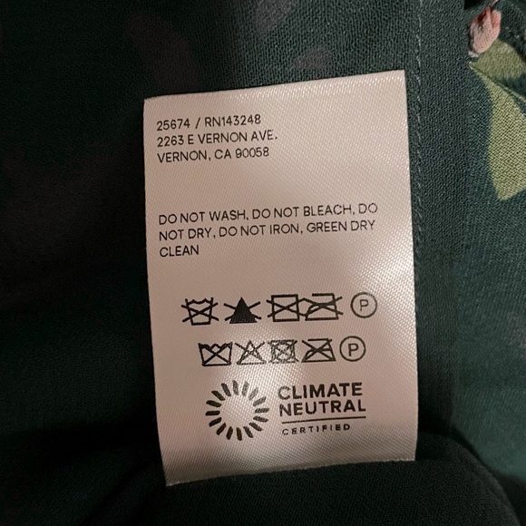 Reformation Christine Dress  Authentic - Picture 14 of 14